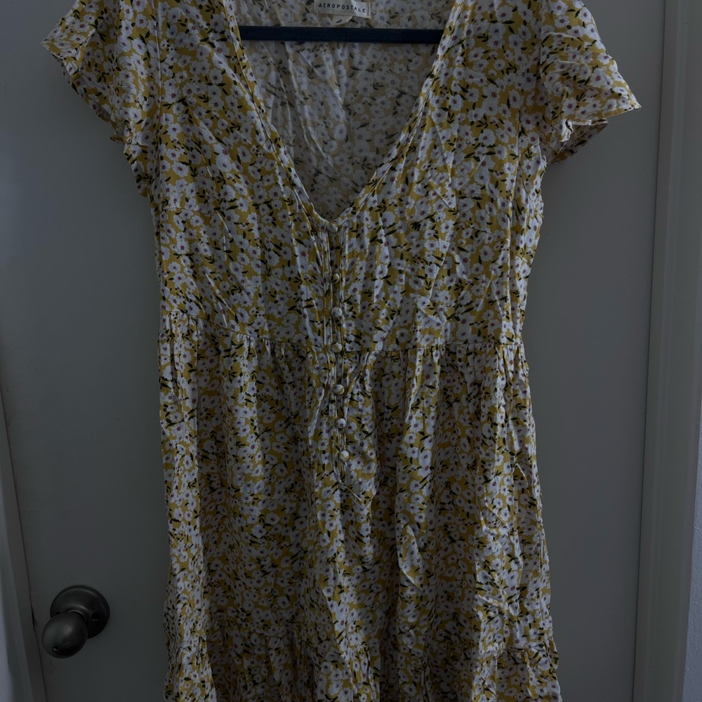 3x1 Floral Dresses - AEROPOSTAL, RIXO, WILD FABLE